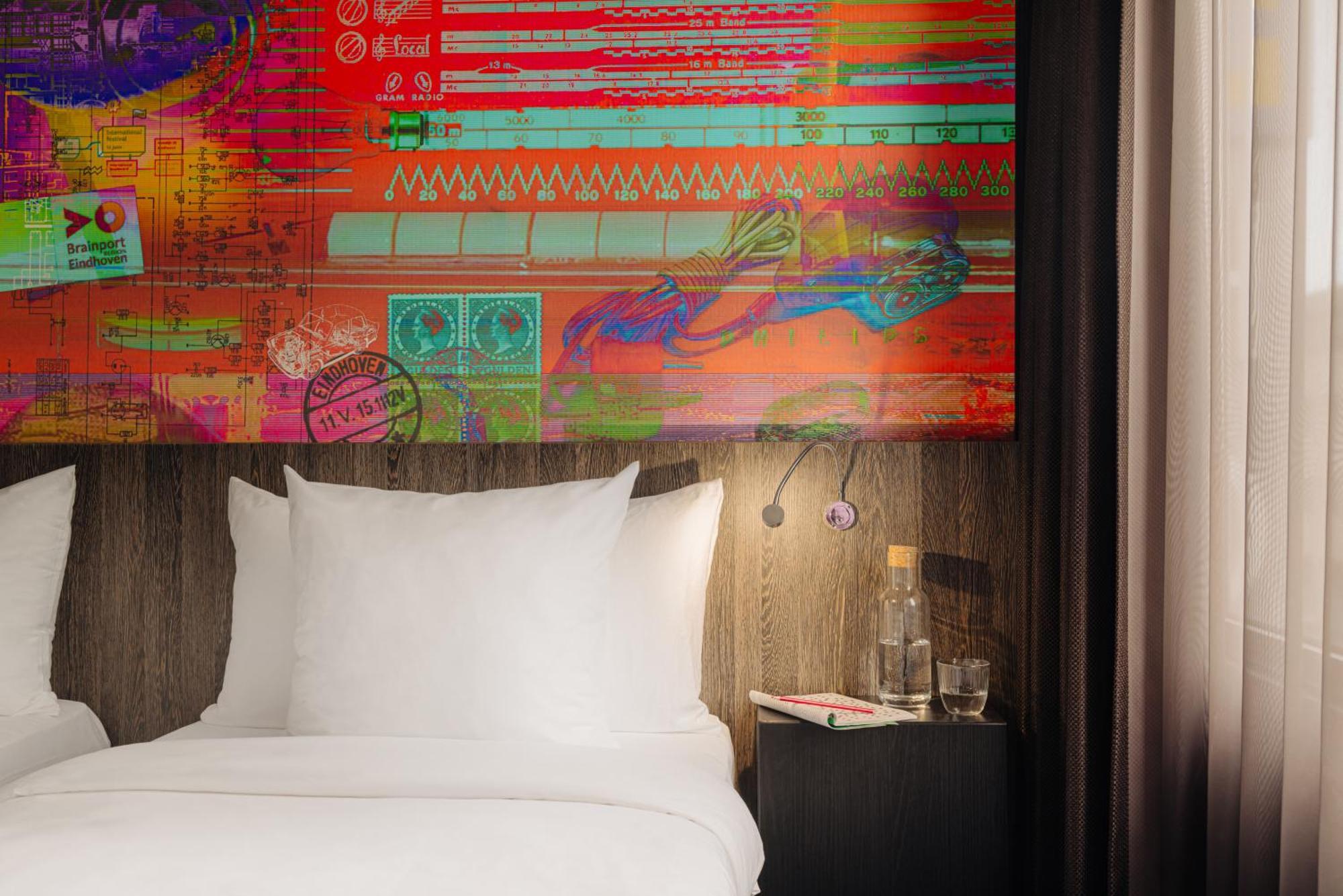 Leonardo Center Former Crown Hotel 4*